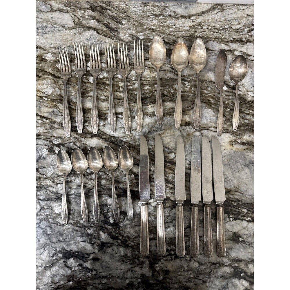 VTG Lot 22 Pc 1929 Countess I / Baroness Silver-plate “TRIPLE” Wm A Rogers
